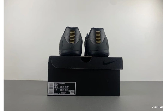 646701-701  Nike 9 EM Low  Kobe 0209